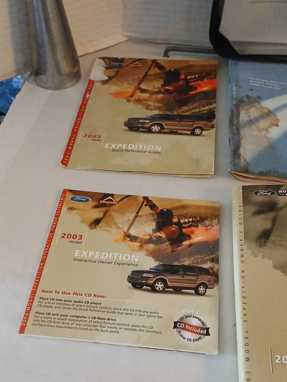 Ford Expedition 2003 with Branded Owner's Guide